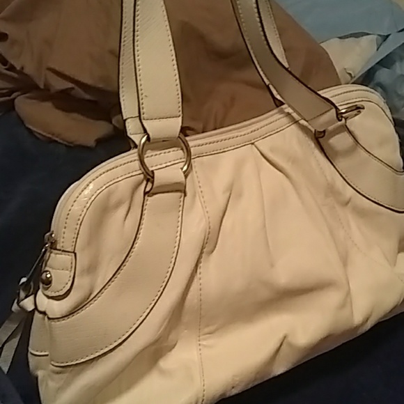 Handbag - Picture 2 of 3
